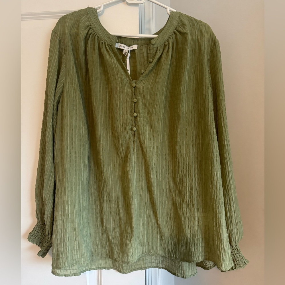 Rose & Olive Textured Green Blouse